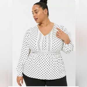 Torrid Women’s Polka Dot Long Sleeve Peplum Blouse Size 2